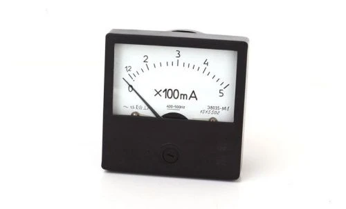 Э8035-М1 УХЛ В 150 400-500Гц 1,5 Вольтметр переменного тока 80х80мм УТ000018206